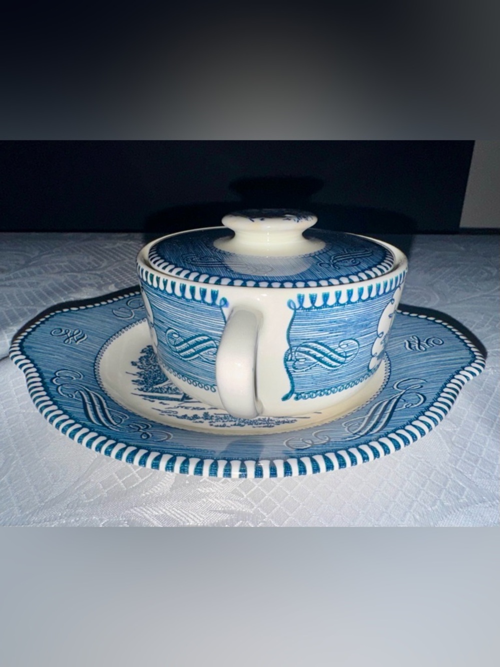 SOLD! -Currier & Ives Blue & White Sugar Bowl w/ Lid & Plate – Vintage - Picture 5 of 14
